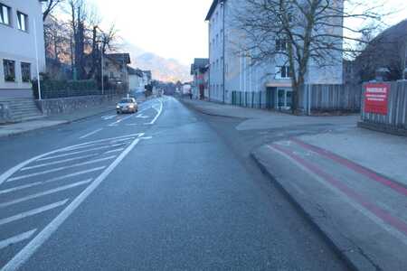 Prometna nesreča s pobegom med voznikom osebnega avtomobila in kolesarjem – poziv javnosti 1